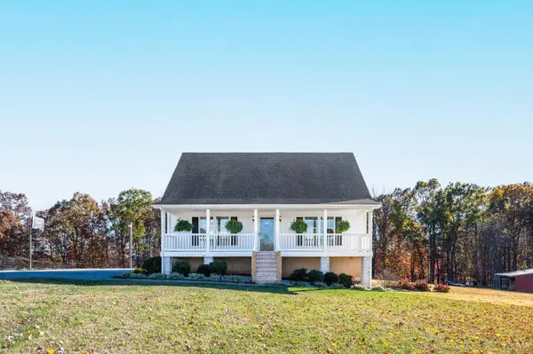 1950 Dundee Road, Huddleston, VA 24104