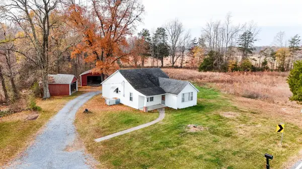 1089 Straightstone Road, Long Island, VA 24569