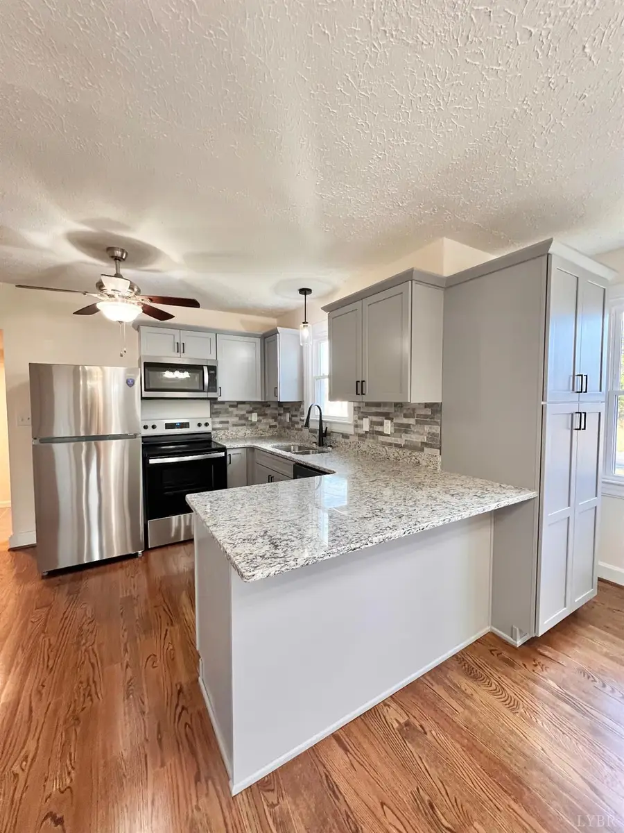 136 Wright Shop Rd, Madison Heights, VA 24572 - Image #2