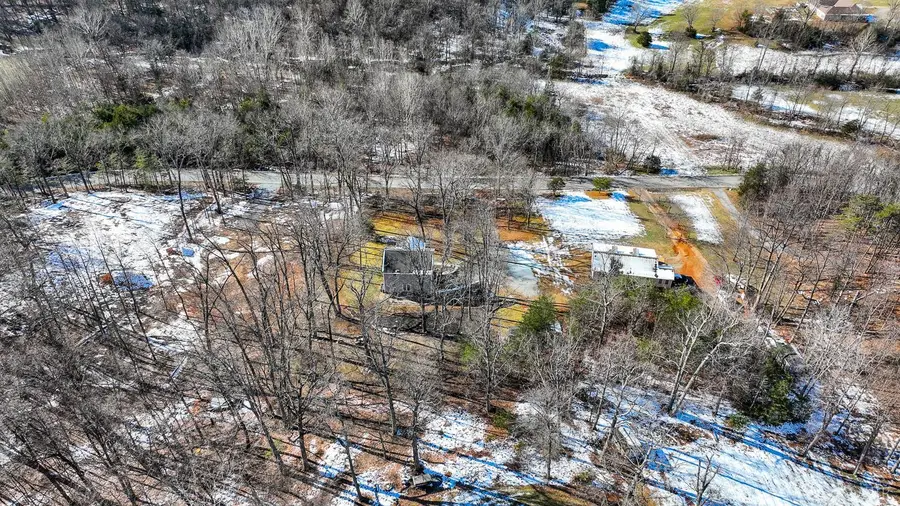 2487 Cifax Road, Goode, VA 24556 - Image #2