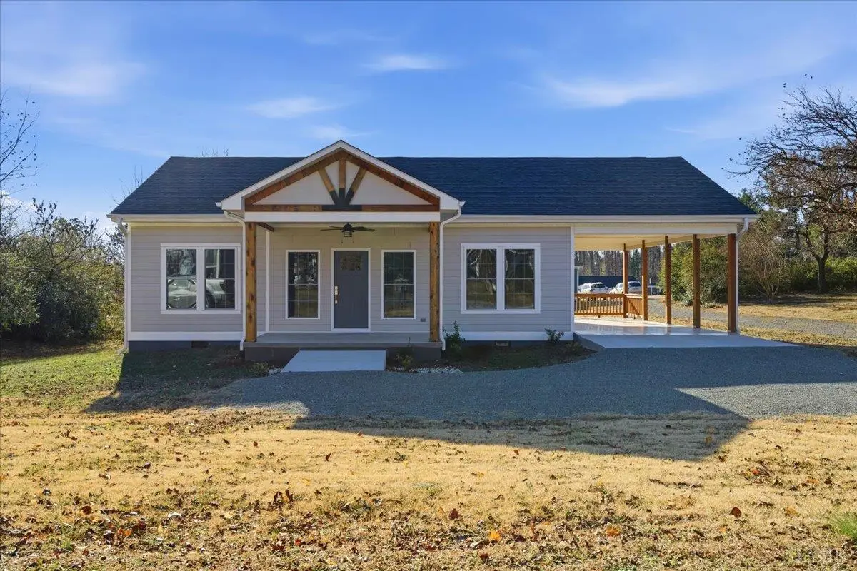 503 Henry Street, Gretna, VA 24557 - Image #1
