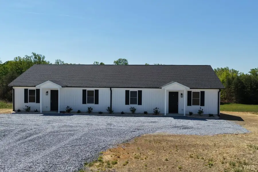 2266 Smith Mountain Lake Parkway, Huddleston, VA 24104 - #2