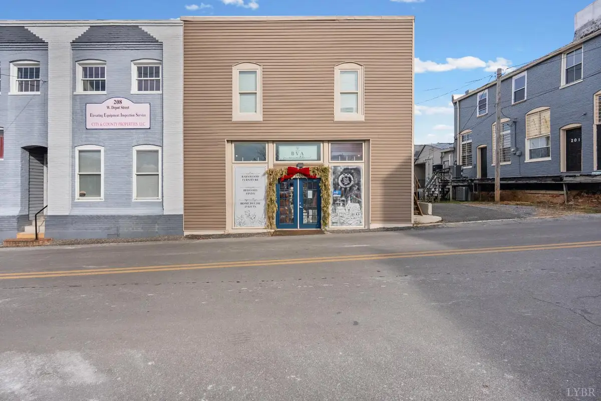 206 W Depot Street, Bedford, VA 24523 - Image #1