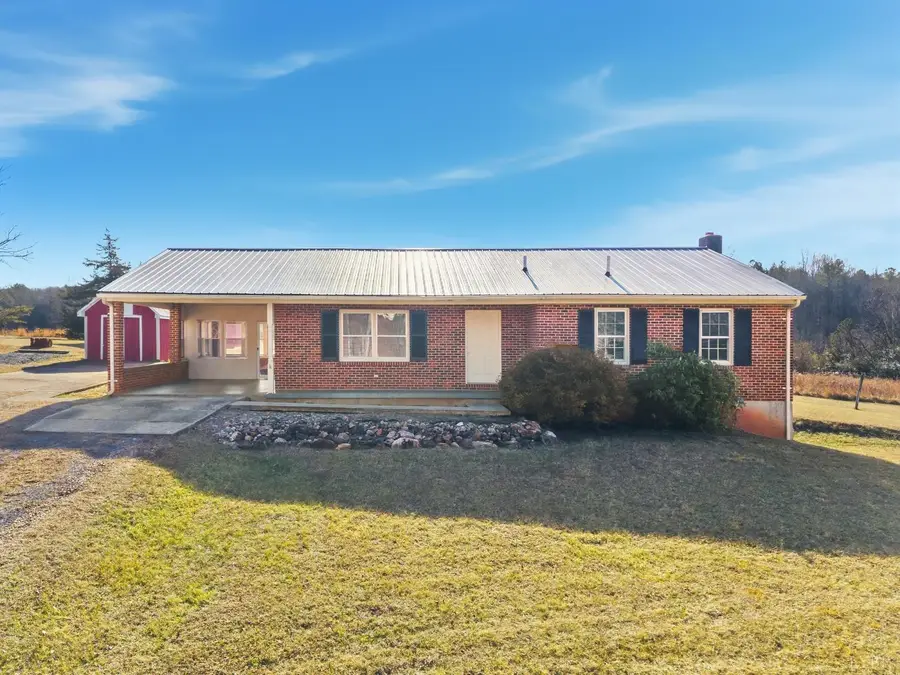 794 Little Dogwood Road, Spout Spring, VA 24593 - Image #2