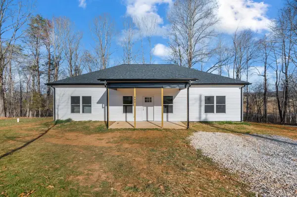 682 Cornfield Lane, Appomattox, VA 24522