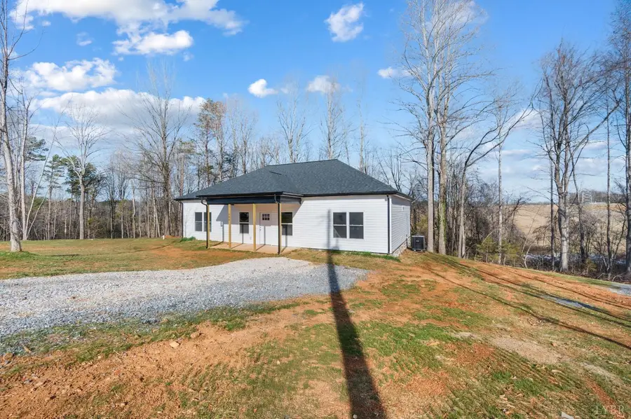 682 Cornfield Lane, Appomattox, VA 24522 - Image #3