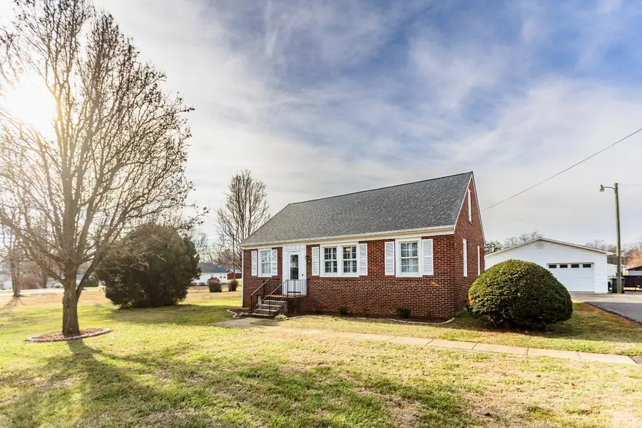 223 Rose Lane, Appomattox, VA 24522 - Image #2