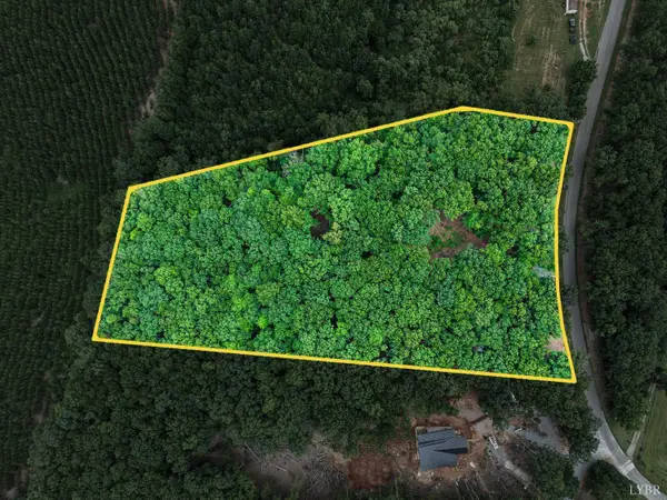 34 Brights Road, Pittsville, VA 24139