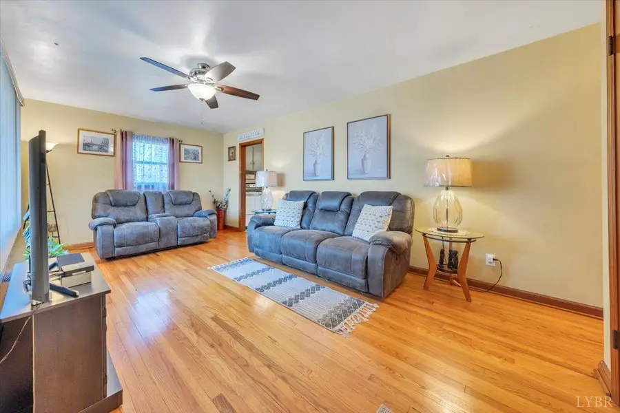 4902 NW Rowe Ridge Drive, Roanoke, VA 24017 - Image #3