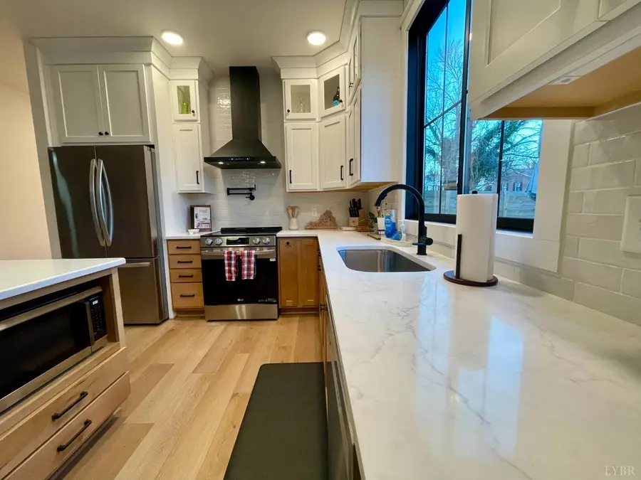 807 Grove Street, Bedford, VA 24523 - Image #2