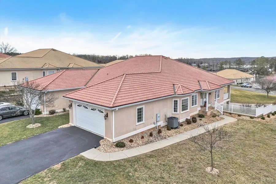 1049 San Marcos Court, Moneta, VA 24121 - Image #2