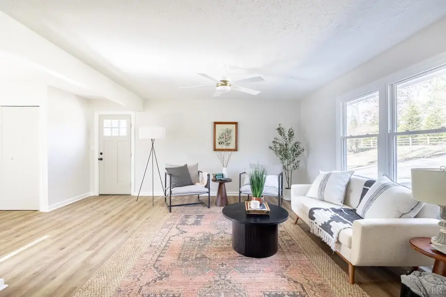 1090 Irish Court, Lynchburg, VA 24503 - Image #3