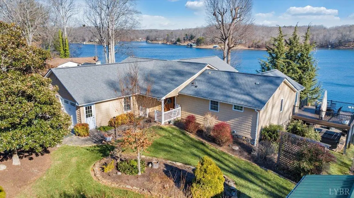 428 Long Island Drive, Moneta, VA 24121 - Image #1