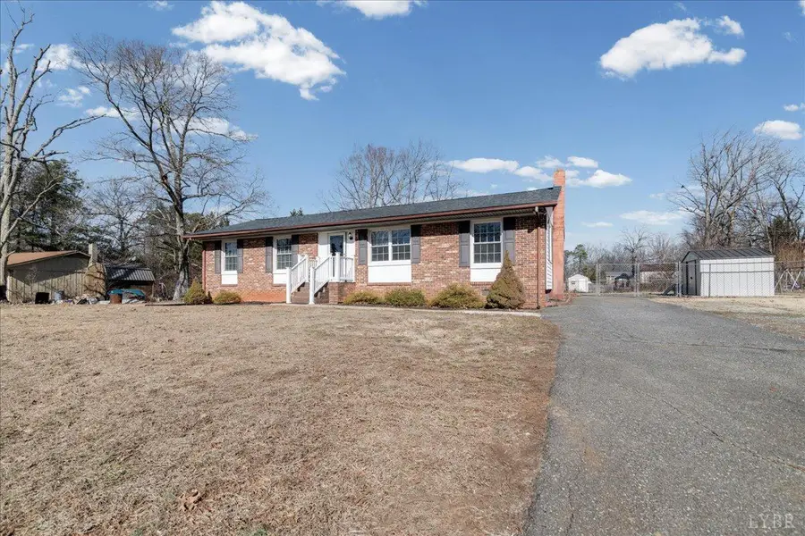 813 Doss Road, Concord, VA 24538 - #3