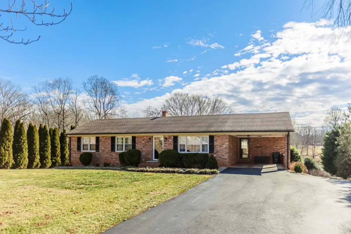 124 Walton Drive, Appomattox, VA 24522 - #1