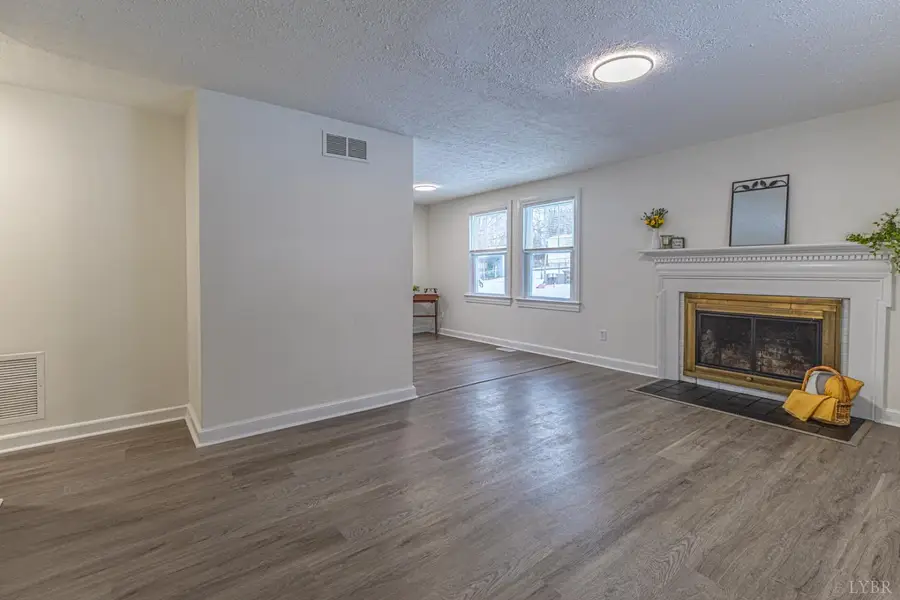 1419 Broad Street, Altavista, VA 24517 - #2