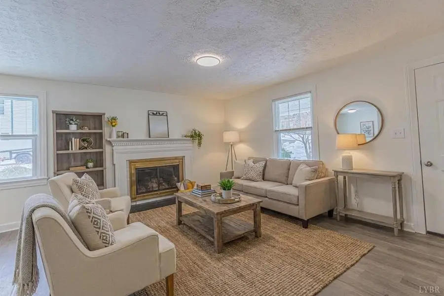 1419 Broad Street, Altavista, VA 24517 - #3