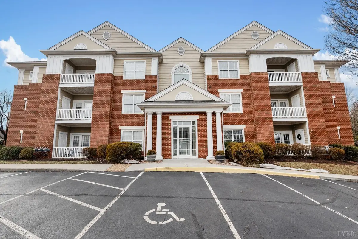 605 Wyndhurst Drive #202, Lynchburg, VA 24502 - #1