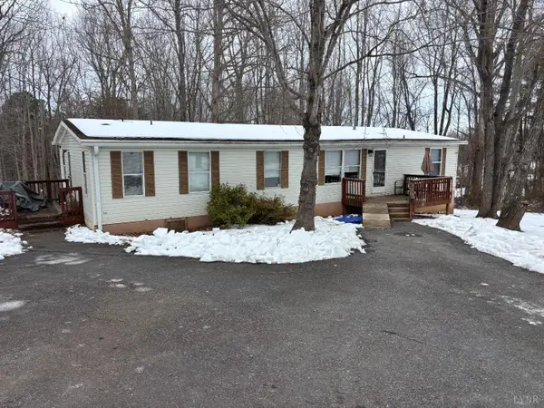 135 Neighbors Drive, Amherst, VA 24521