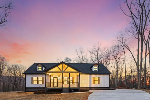 200 Saunders Point Road, Huddleston, VA 24104