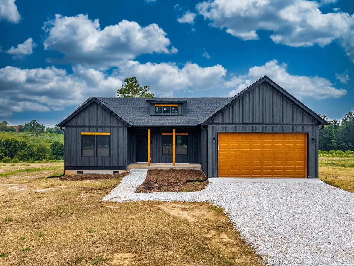 1805 Hickory Cove Ln, Moneta, VA 24121 - #1