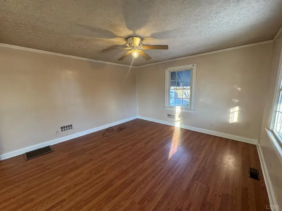 270 Crescent Lane, Monroe, VA 24574 - #2