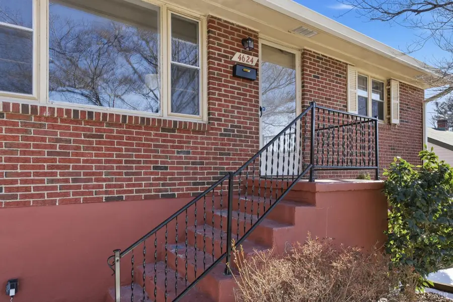 4624 Greenwood Drive, Lynchburg, VA 24502 - #3