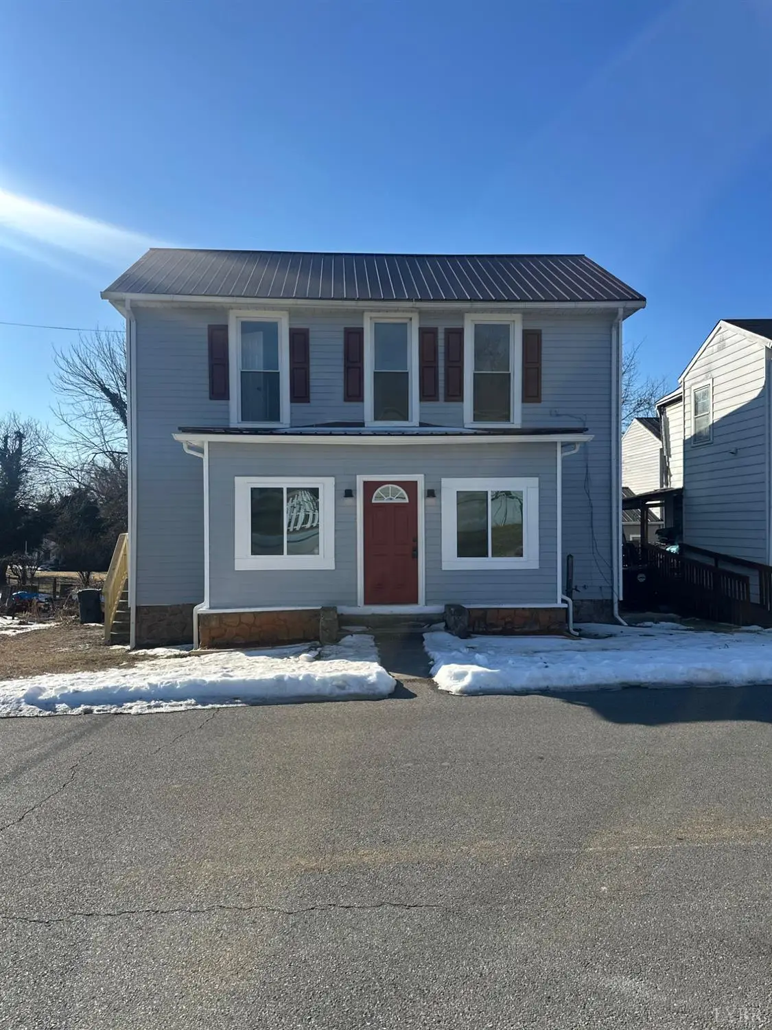 604 Lee St, Bedford, VA 24523 - #1