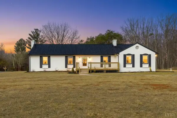 39 Lynview Drive, Lynchburg, VA 24502