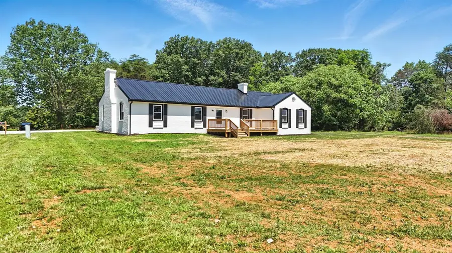 39 Lynview Drive, Lynchburg, VA 24502 - #2