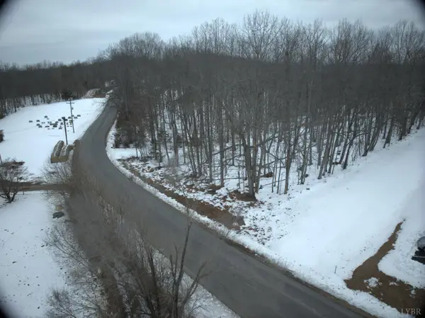 6 Lime Plant Road, Appomattox, VA 24522