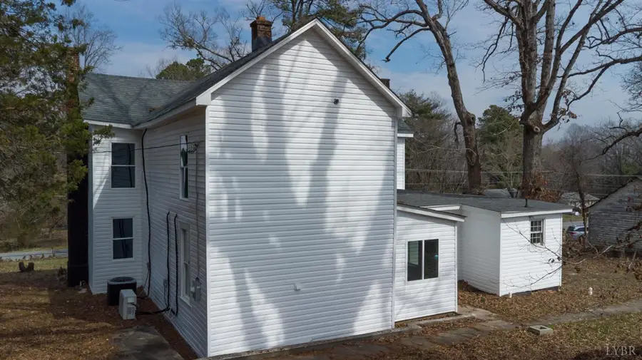 307 Cook Avenue, Brookneal, VA 24528 - #2