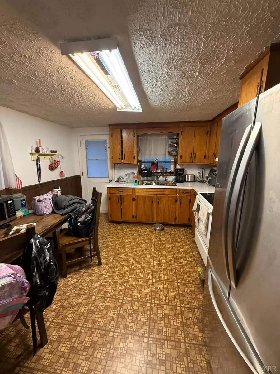 6218 Old Evergreen Road, Appomattox, VA 24522 - #2