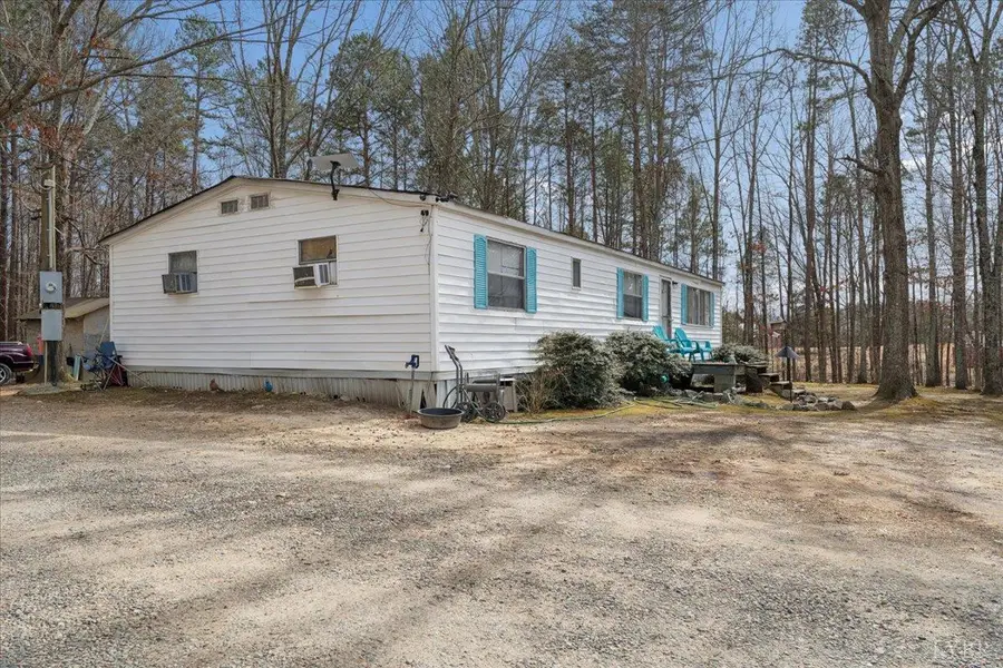 1070 Throckmorton Trail, Scottsburg, VA 24589 - #2
