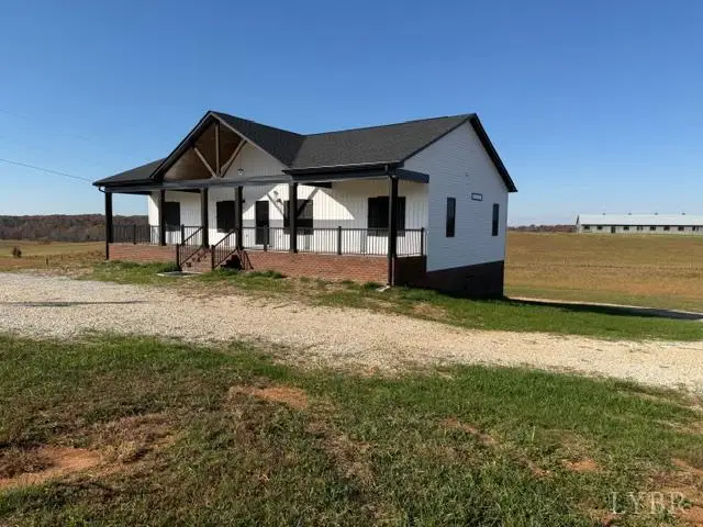 2779 Oakville Road, Appomattox, VA 24522 - #2