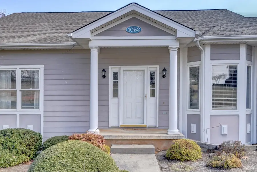 1052 8th Fairway Lane, Huddleston, VA 24104 - #2
