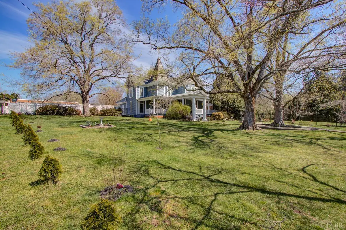 401 King Street, Keysville, VA 23947 - #1