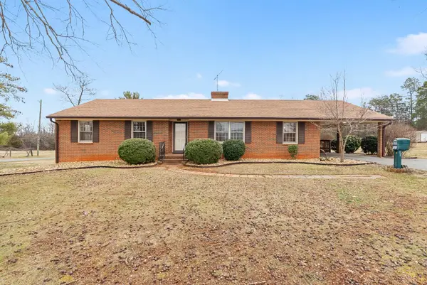 1730 Redfields Road, Appomattox, VA 24522