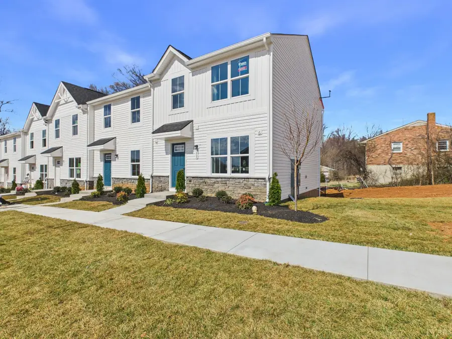 33 Ranwell Road, Rustburg, VA 24588 - #2