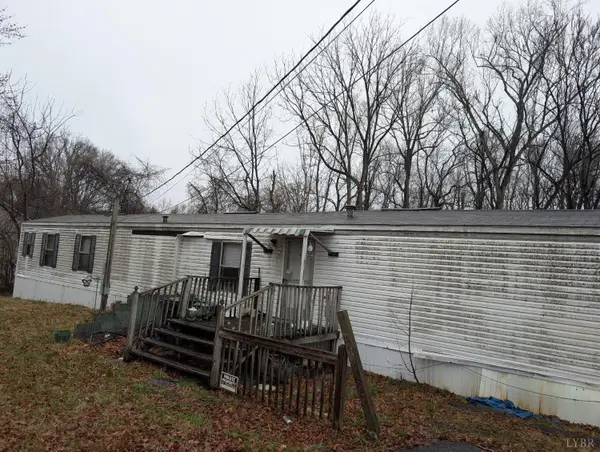 333 Lakeview Drive, Madison Heights, VA 24572