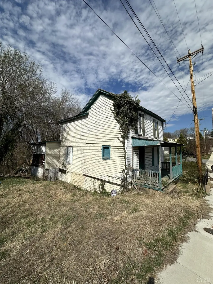 817 4th Street, Lynchburg, VA 24504 - #2