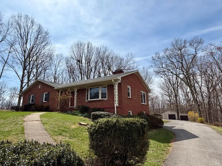 205 Woodrow Avenue, Monroe, VA 24574 - #3