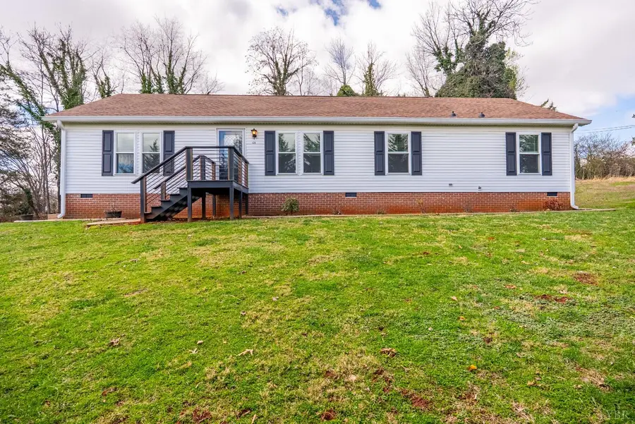 426 S Main Street, Amherst, VA 24521 - #2