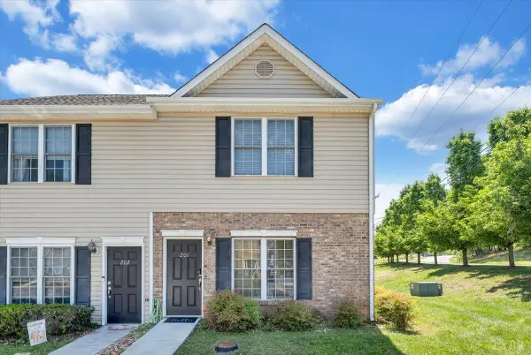 1600 Wards Ferry Road #201, Lynchburg, VA 24502