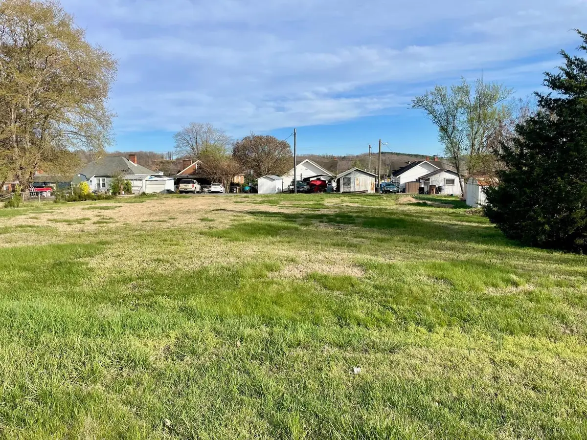 13 8th Street, Altavista, VA 24517 - #1