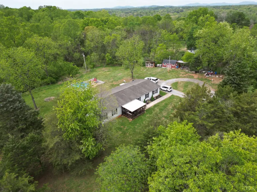 1122 Walnut Springs Drive, Bedford, VA 24523 - #3