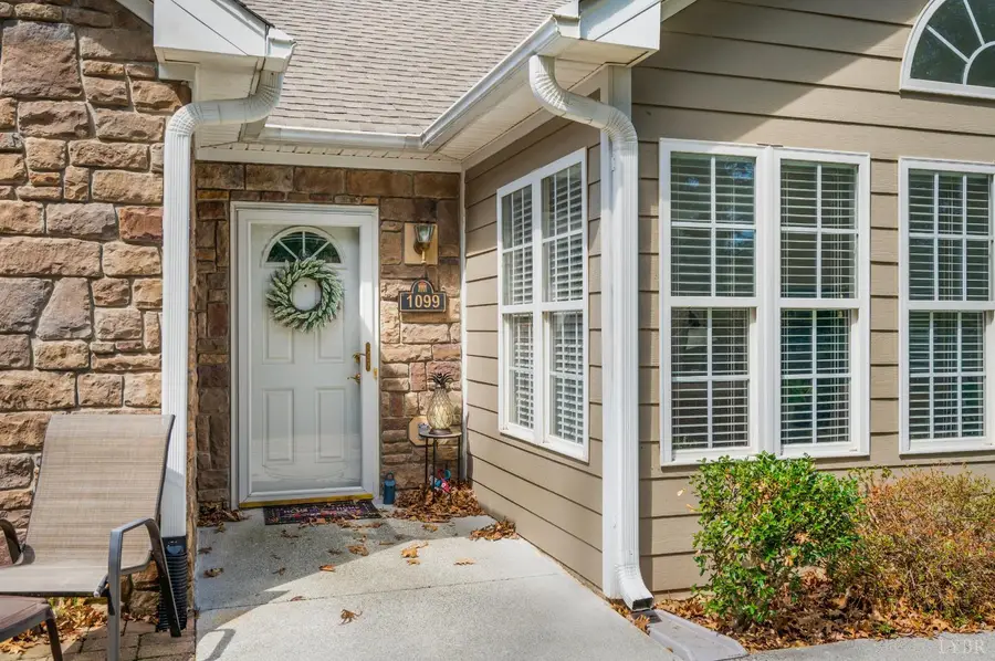 1099 Jefferson Way, Forest, VA 24551 - #2