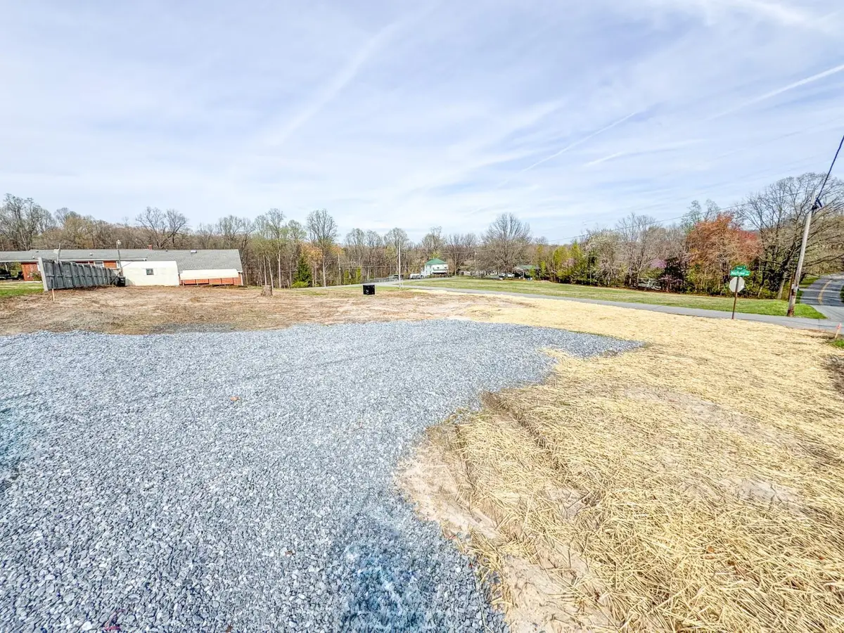 3201 Mayflower Drive, Lynchburg, VA 24501 - #1