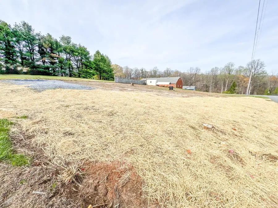 3201 Mayflower Drive, Lynchburg, VA 24501 - #2