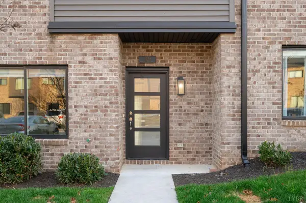 39 Zentry Place, Lynchburg, VA 24502